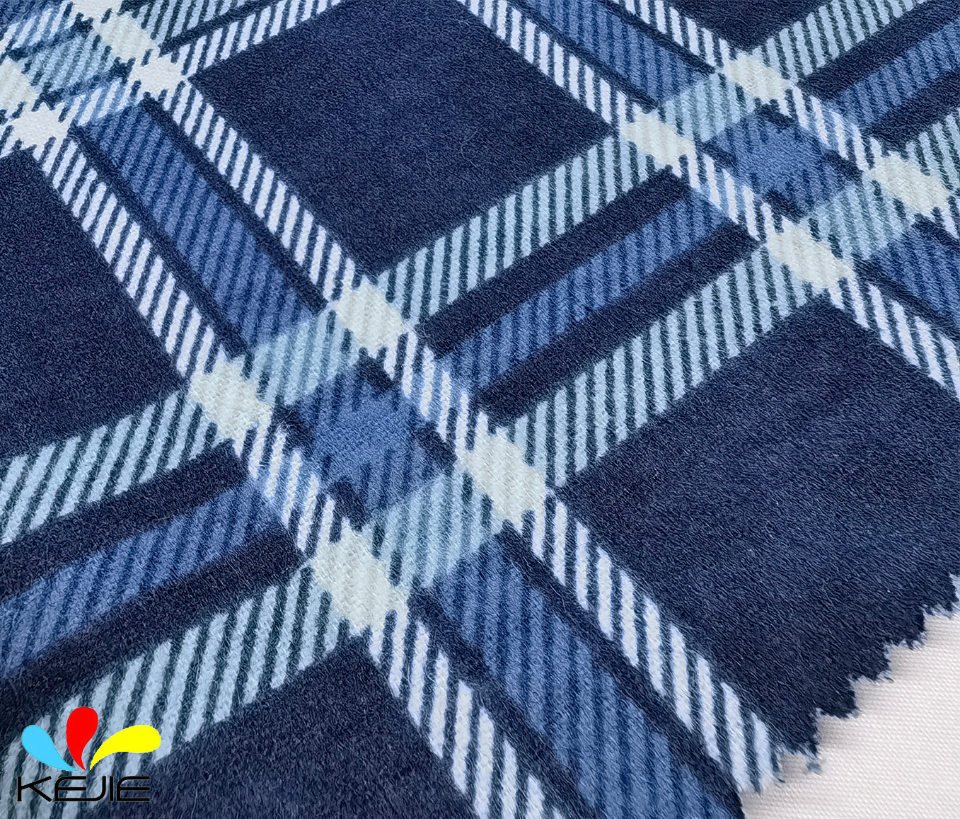 Wholesale 100% Cotton Double-side Brushed Flannel fabric for Children's Pajamas