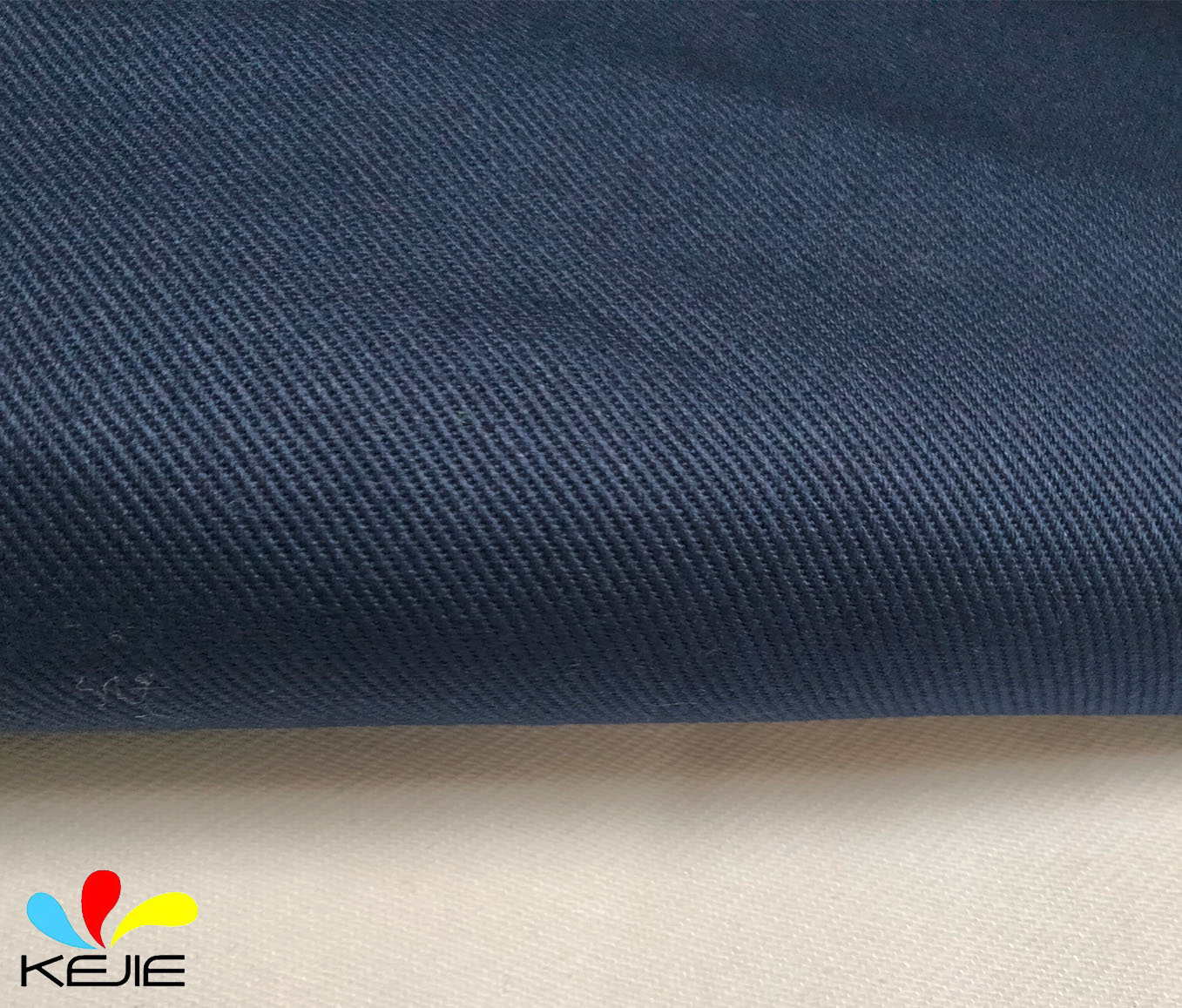 Wholesales Comfortable Peached Plain Cotton Polyester Fabric for Uniform